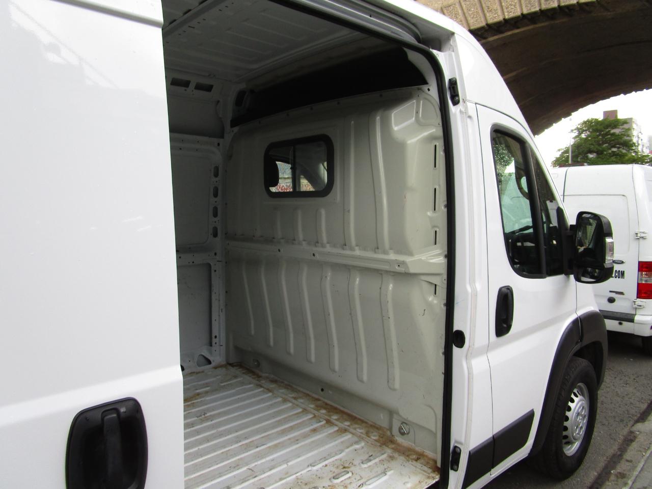 RAM ProMaster Cargo Van Tradesman 3500 High Roof 159" WB w/Pass Seat 2025