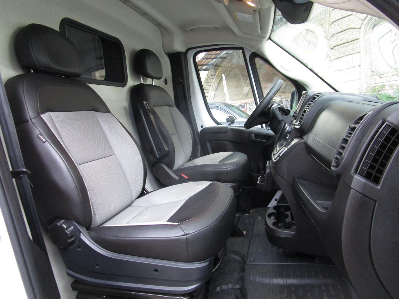 RAM ProMaster Cargo Van Tradesman 3500 High Roof 159" WB w/Pass Seat 2025