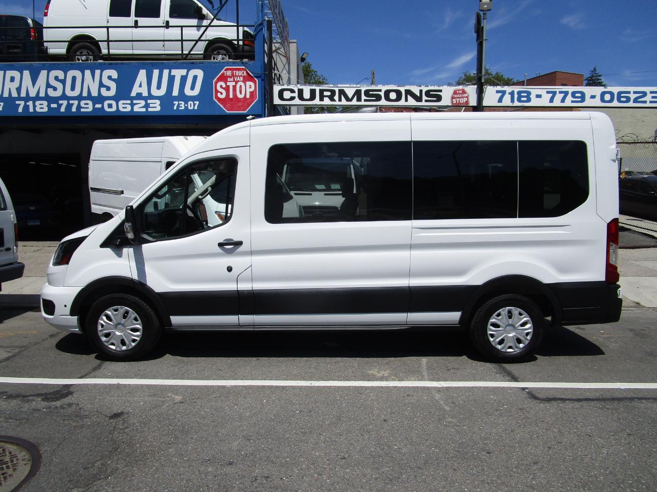 Ford Transit Passenger Wagon T-350 148" Med Roof XLT RWD 2026