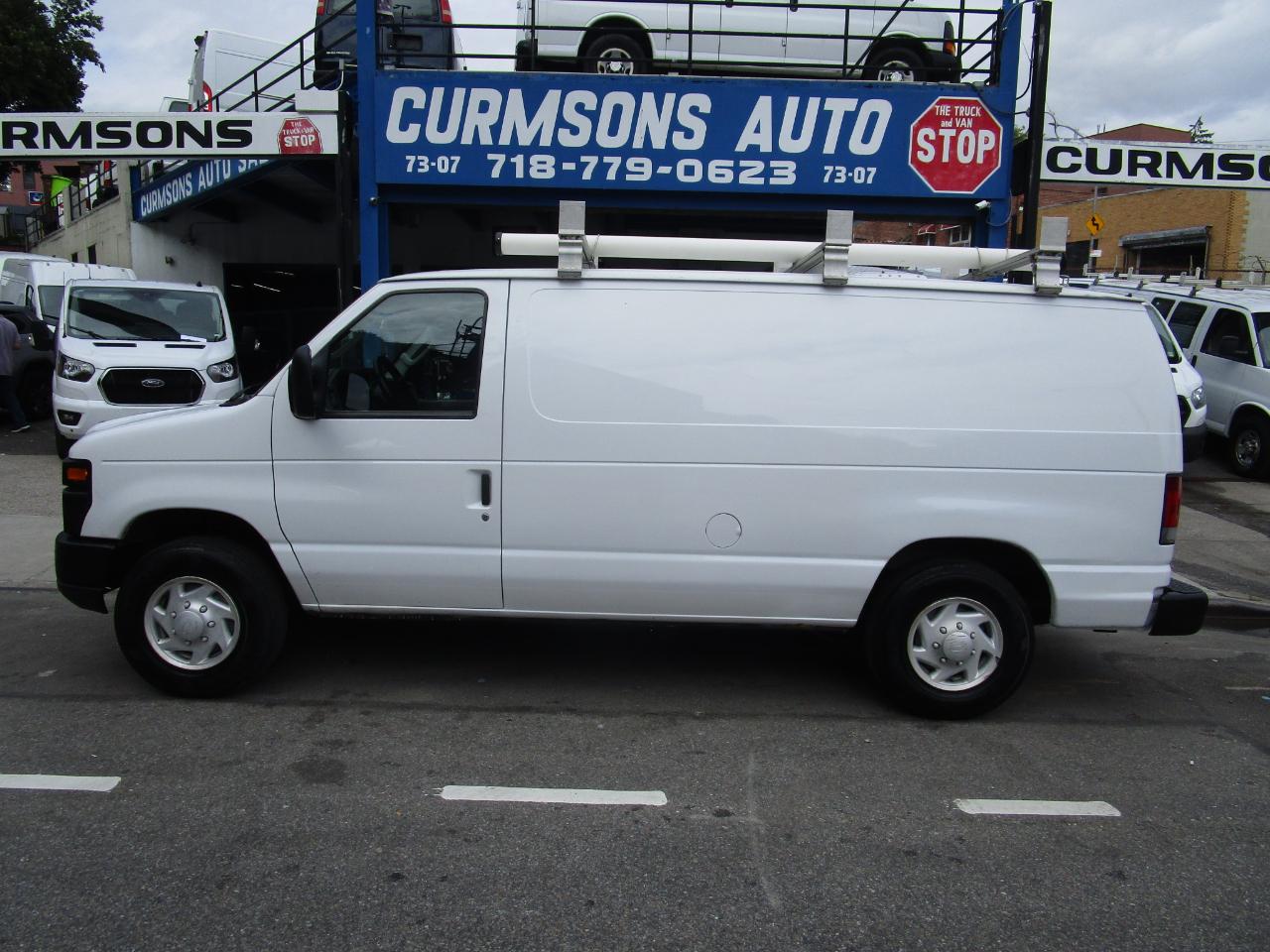 Ford Econoline Cargo Van E-150 Commercial 2010
