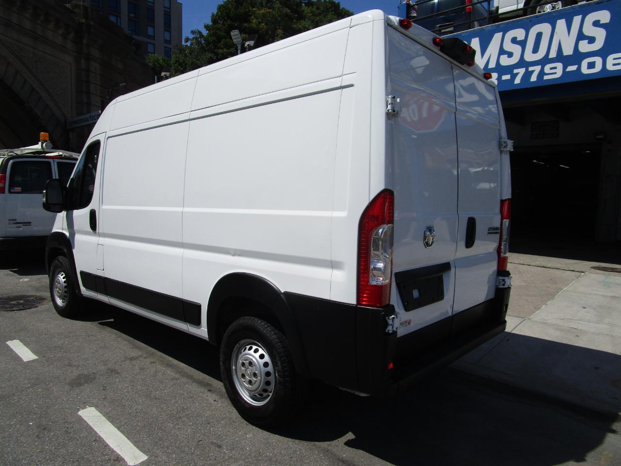 RAM ProMaster Cargo Van Tradesman 2500 High Roof 136" WB w/Pass Seat 2024