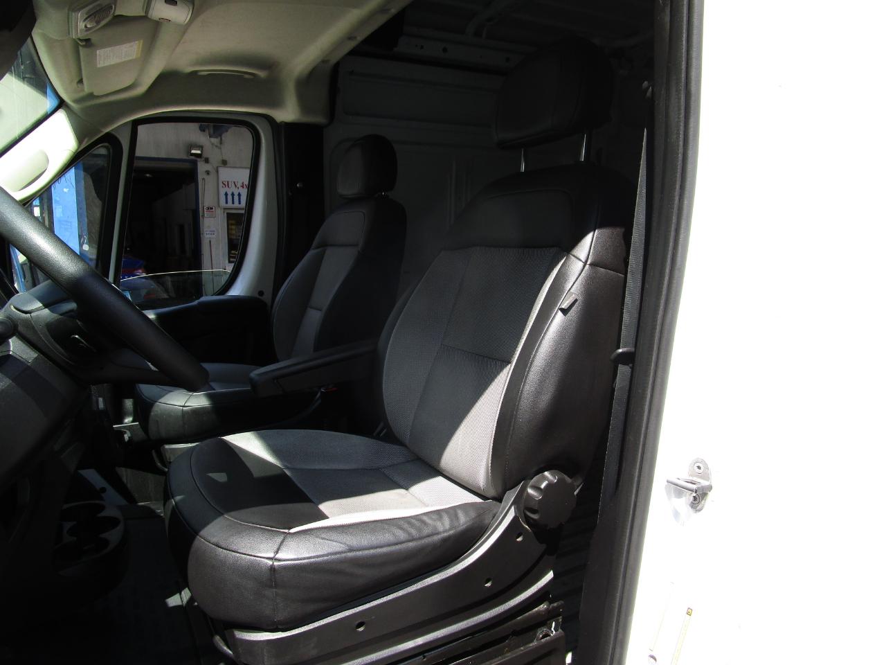 RAM ProMaster Cargo Van Tradesman 2500 High Roof 136" WB w/Pass Seat 2024