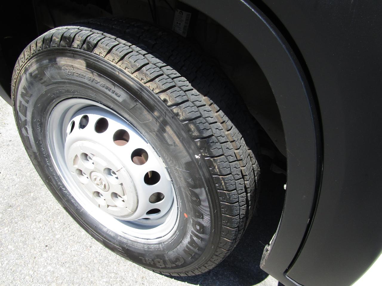 RAM ProMaster Cargo Van Tradesman 2500 High Roof 136" WB w/Pass Seat 2024