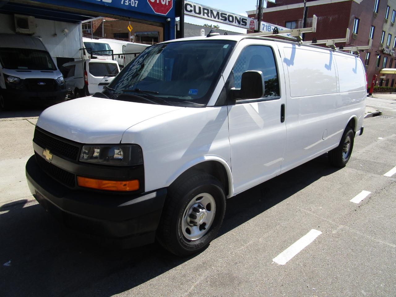 Chevrolet Express Cargo Van RWD 3500 155" 2023