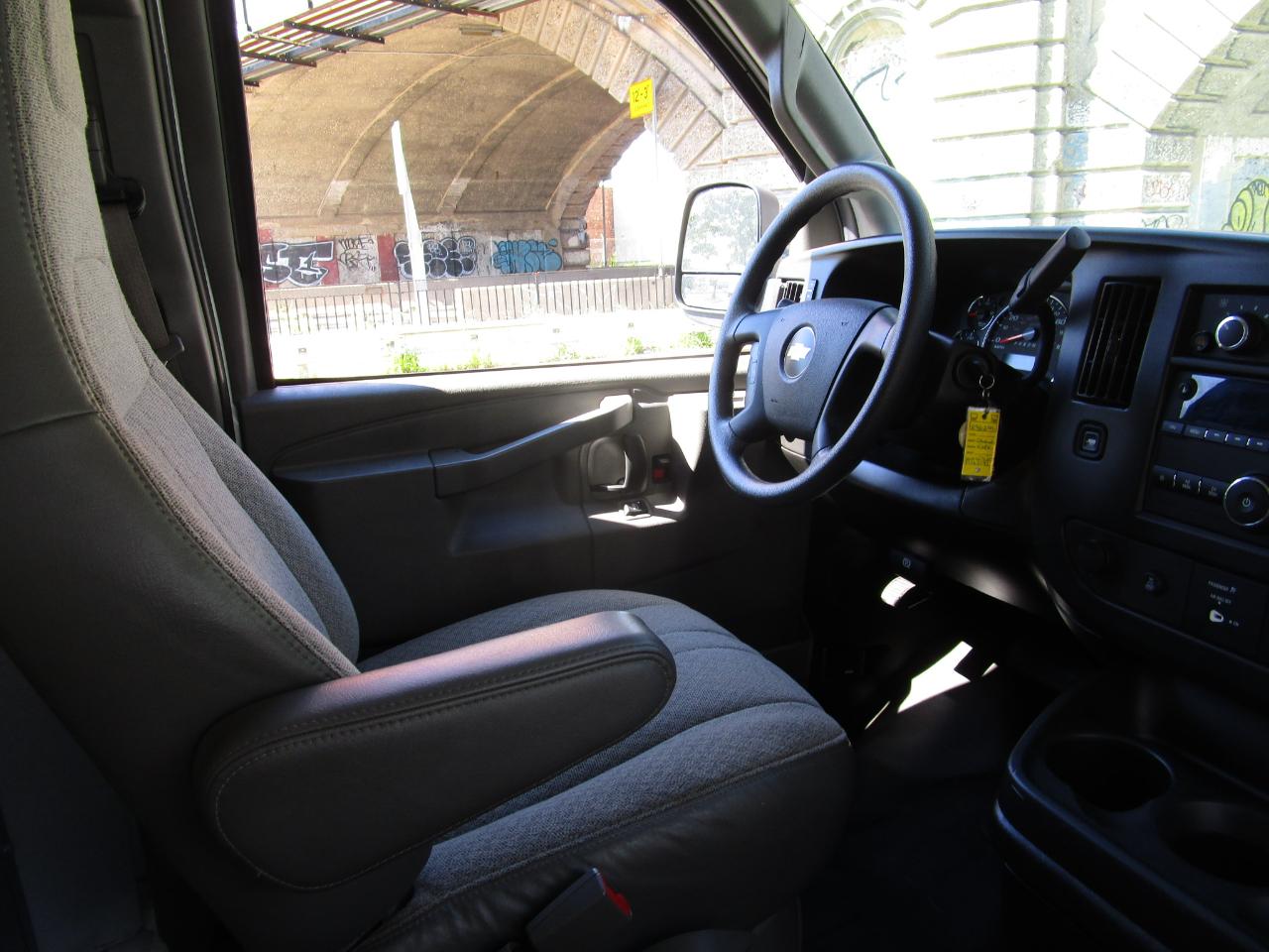 Chevrolet Express Cargo Van RWD 3500 155" 2023
