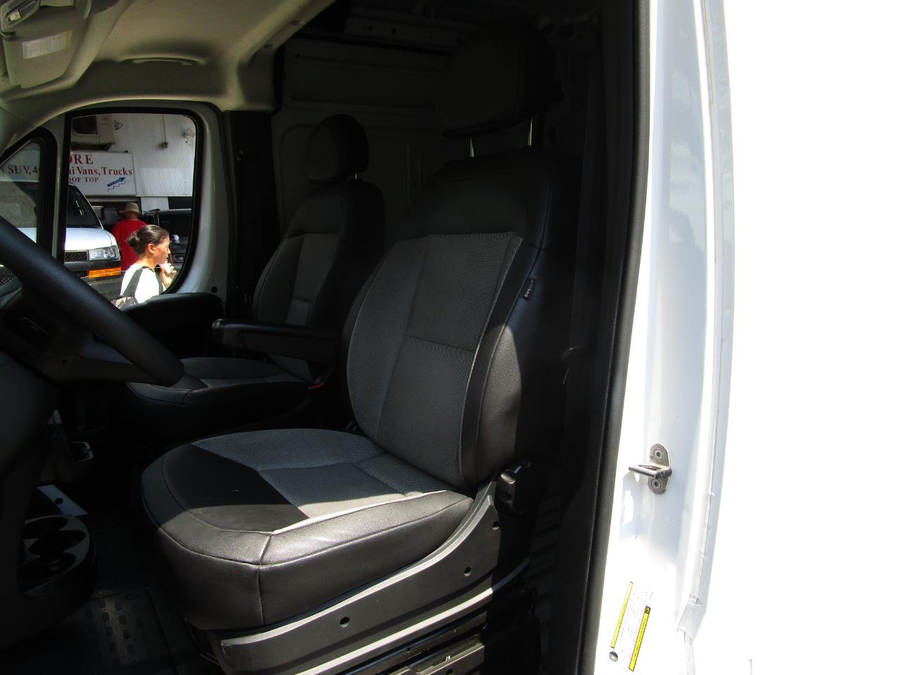 RAM ProMaster Cargo Van Tradesman 2500 High Roof 159" WB w/Pass Seat 2025