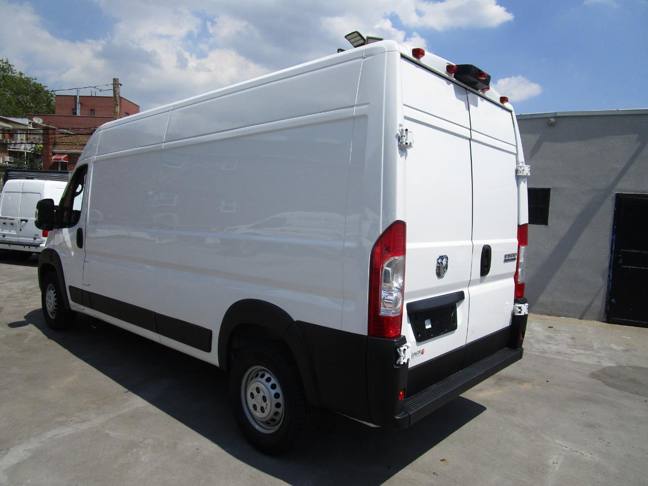 RAM ProMaster Cargo Van Tradesman 2500 High Roof 159" WB w/Pass Seat 2025