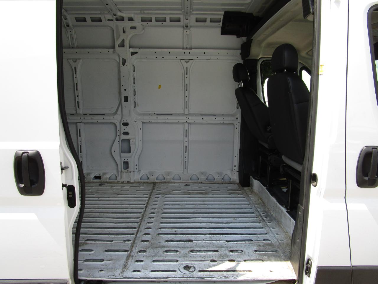 RAM ProMaster Cargo Van Tradesman 2500 High Roof 159" WB w/Pass Seat 2025