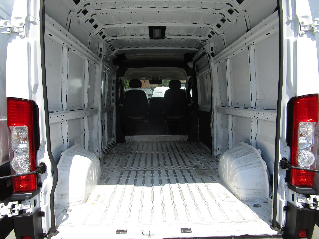 RAM ProMaster Cargo Van Tradesman 2500 High Roof 159" WB w/Pass Seat 2025