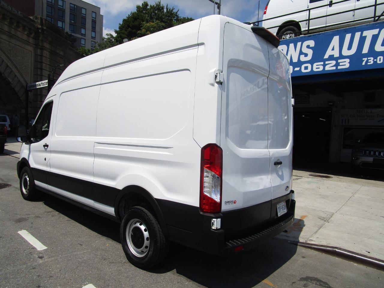Ford Transit Cargo Van T-250 148" Hi Rf 9070 GVWR RWD 2023