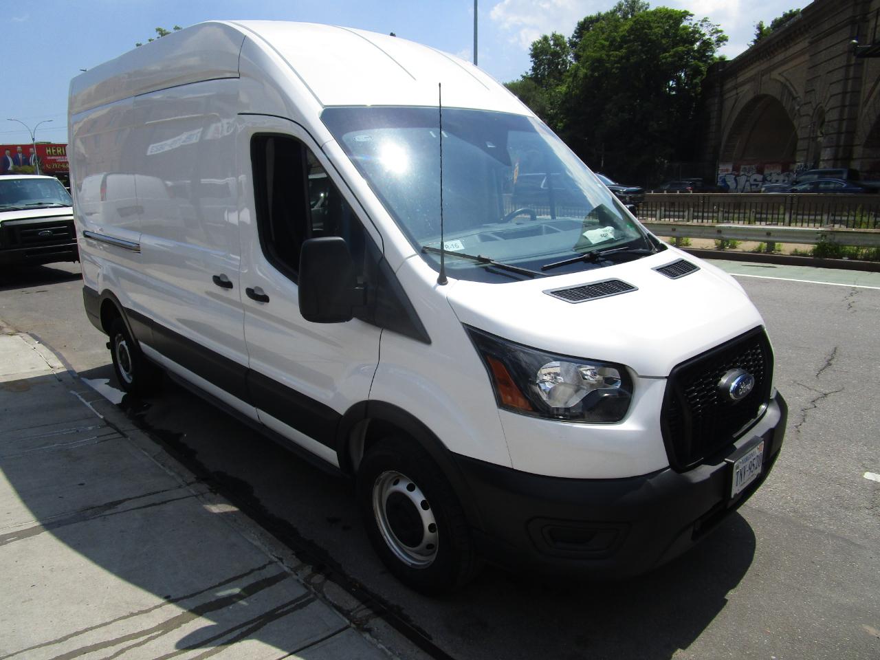 Ford Transit Cargo Van T-250 148" Hi Rf 9070 GVWR RWD 2023