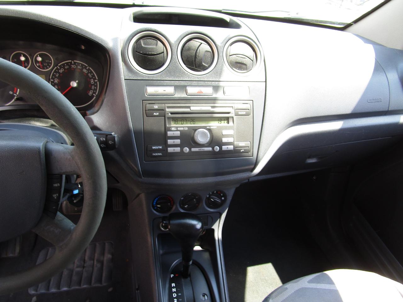 Ford Transit Connect 114.6" XLT w/o side or rear door glass 2012