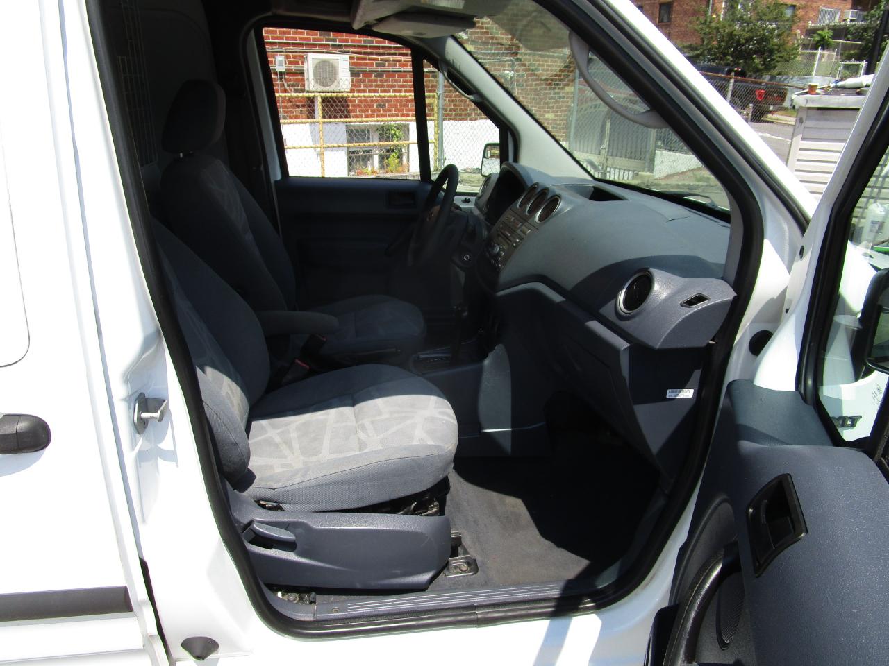 Ford Transit Connect 114.6" XLT w/o side or rear door glass 2012