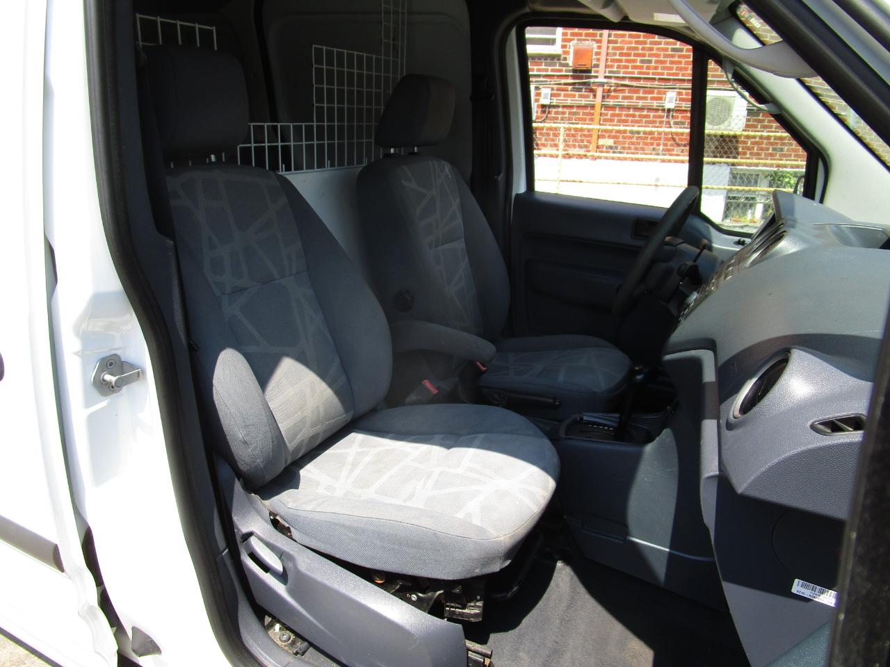 Ford Transit Connect 114.6" XLT w/o side or rear door glass 2012