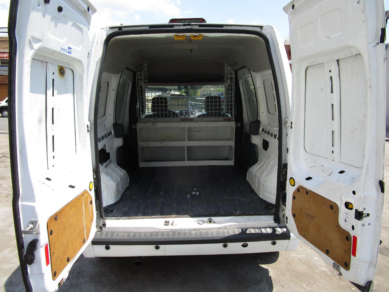Ford Transit Connect 114.6" XLT w/o side or rear door glass 2012