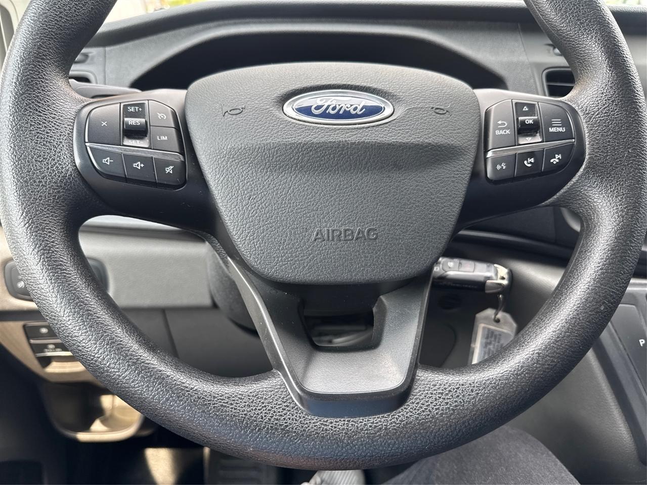 Ford Transit Cargo Van T-250 148" EL Hi Rf 9070 GVWR RWD 2025