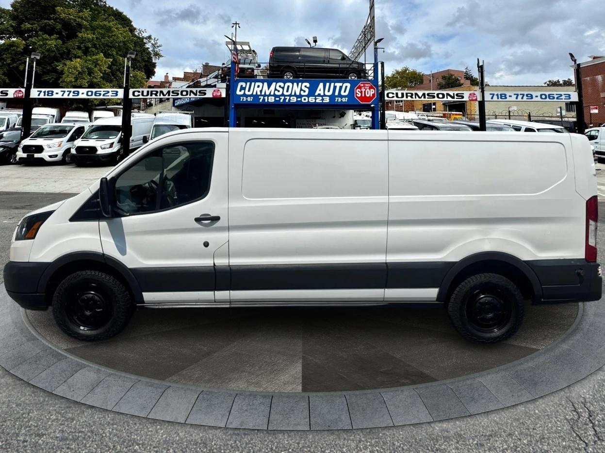 Ford Transit Van T-150 148" Low Rf 8600 GVWR Swing-Out RH Dr 2017