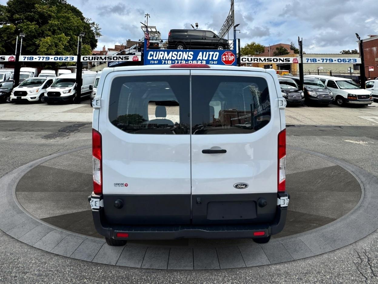 Ford Transit Van T-150 148" Low Rf 8600 GVWR Swing-Out RH Dr 2017
