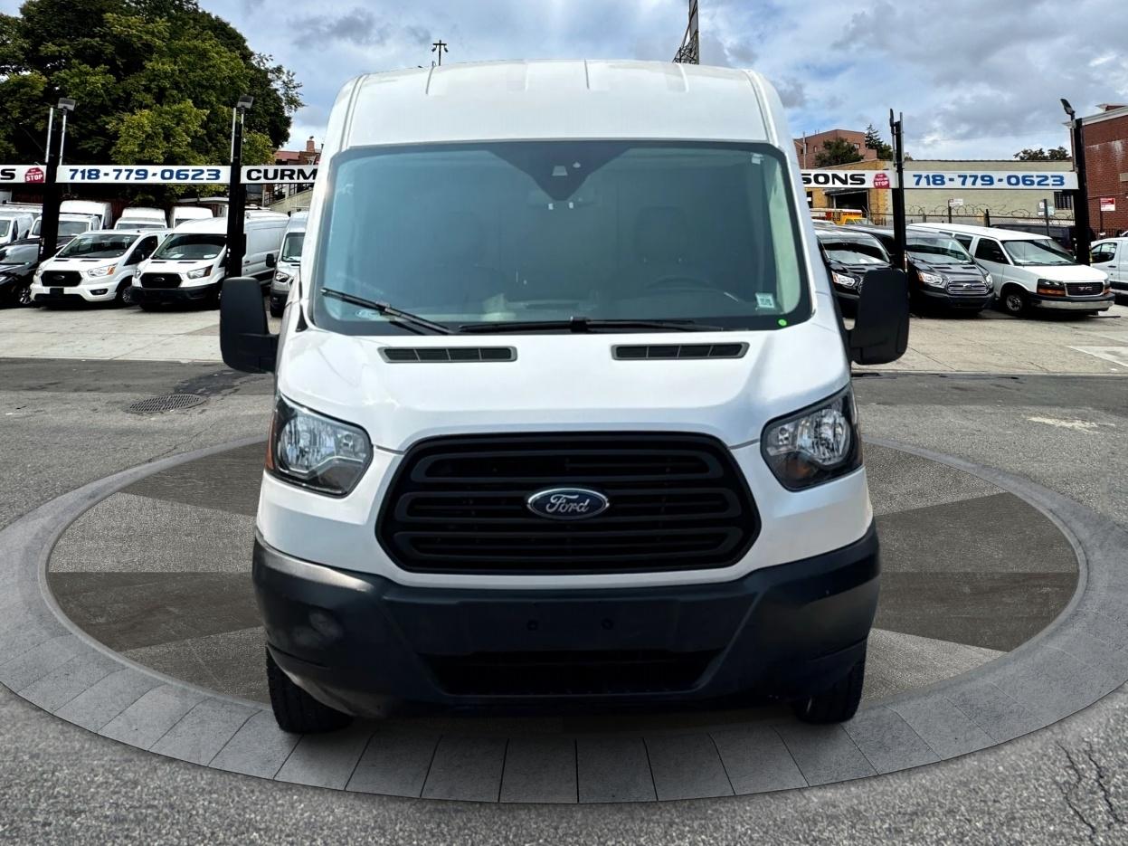 Ford Transit Van T-150 130" Med Rf 8600 GVWR Sliding RH Dr 2019