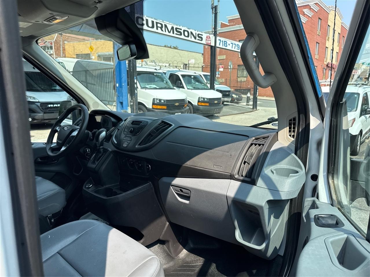 Ford Transit Van T-150 130" Med Rf 8600 GVWR Sliding RH Dr 2019