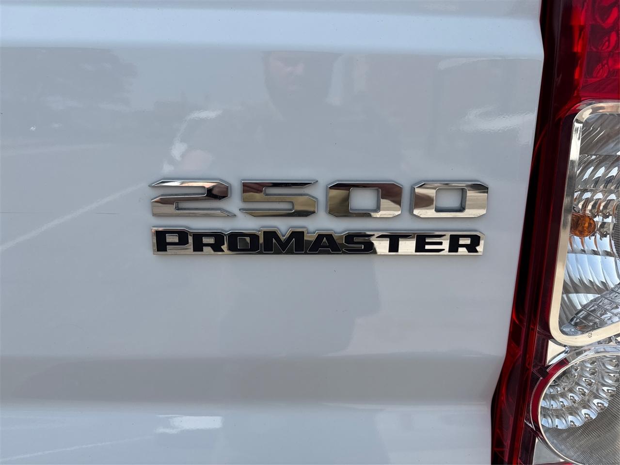 RAM ProMaster Cargo Van Tradesman 2500 Low Roof 136" WB w/Pass Seat 2025