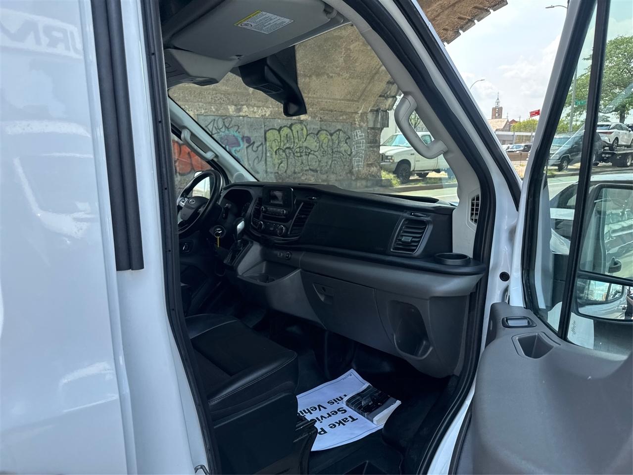 Ford Transit Cargo Van T-250 148" Hi Rf 9070 GVWR RWD 2022