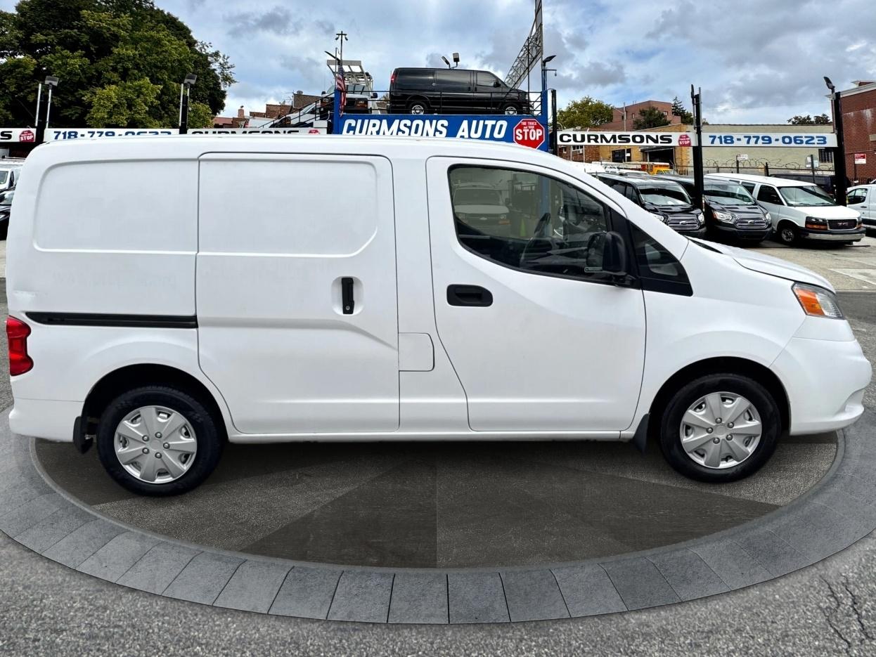 Nissan NV200 Compact Cargo I4 SV 2017