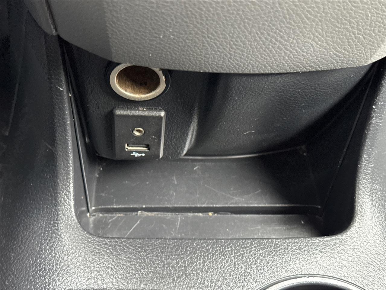 Nissan NV200 Compact Cargo I4 SV 2017