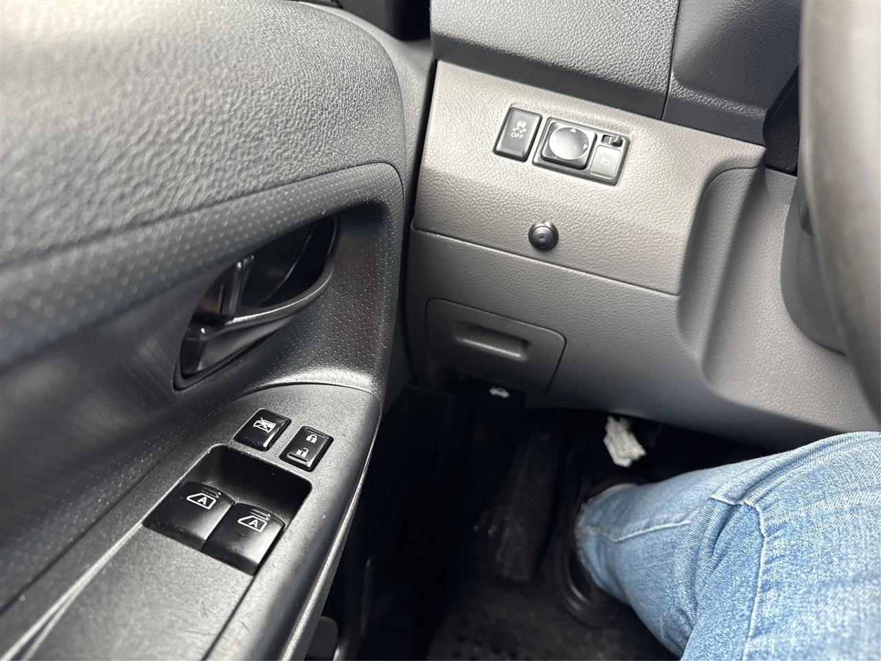 Nissan NV200 Compact Cargo I4 SV 2017
