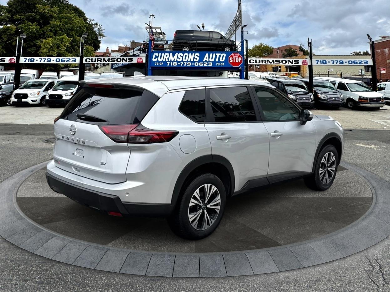 Nissan Rogue FWD SV 2024