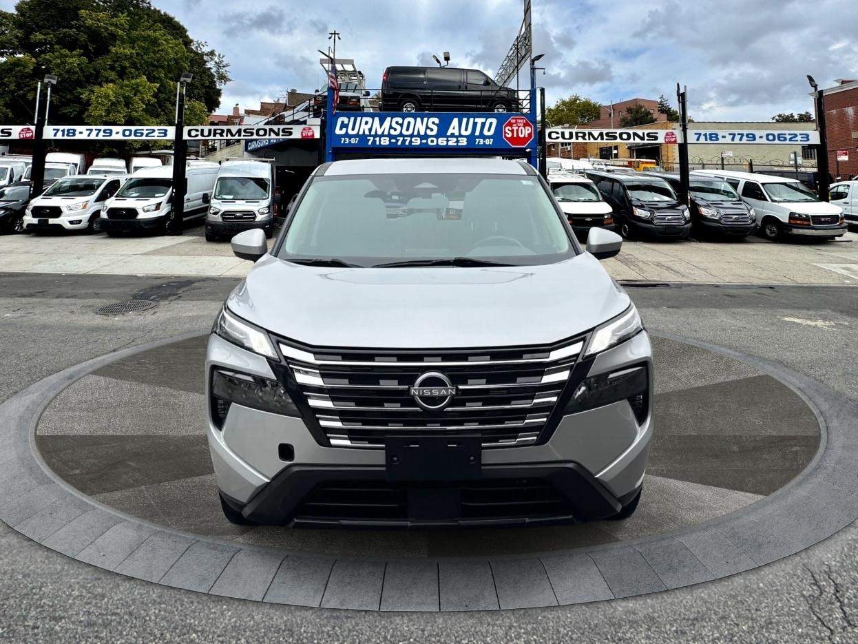Nissan Rogue FWD SV 2024