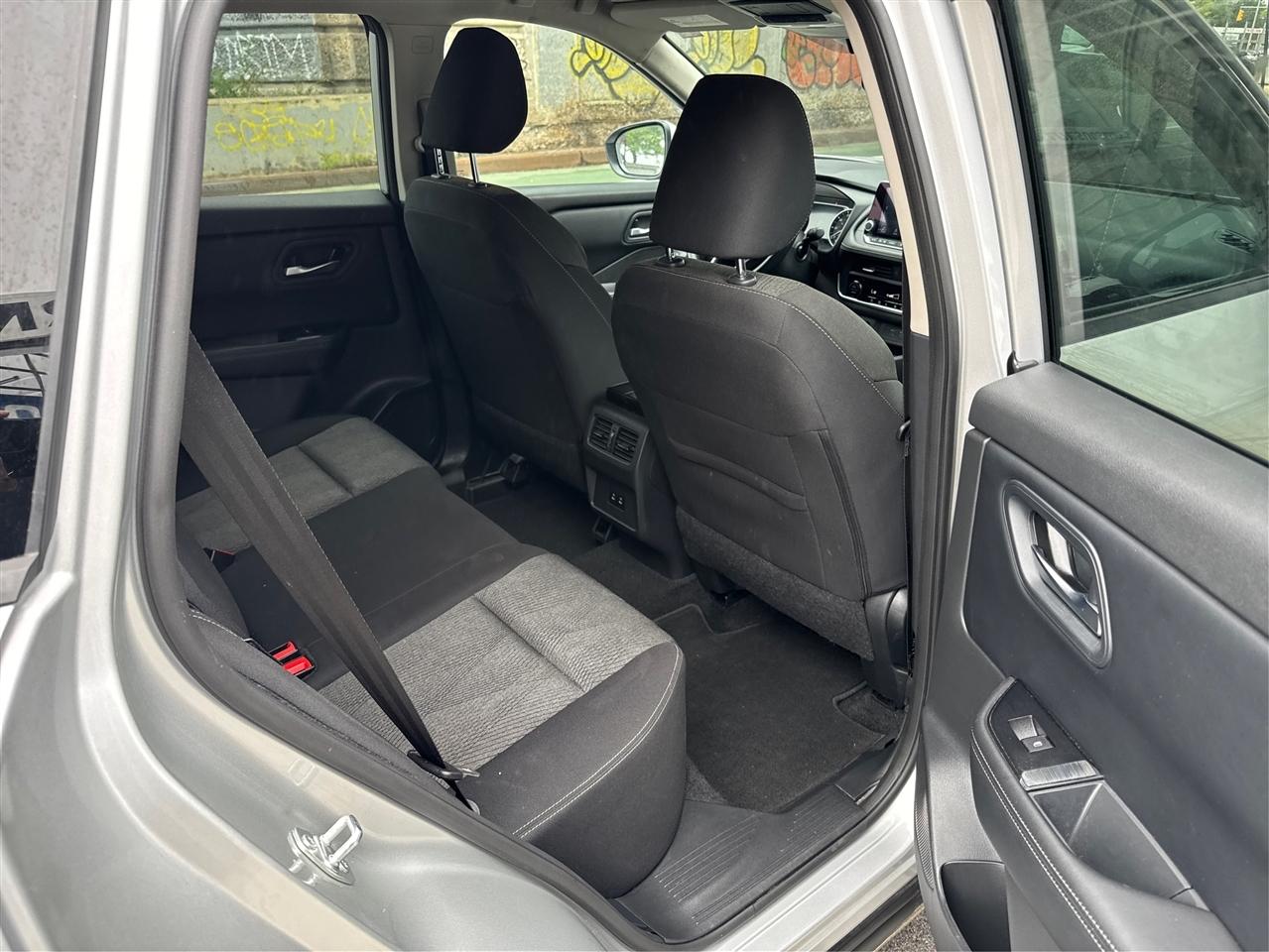 Nissan Rogue FWD SV 2024