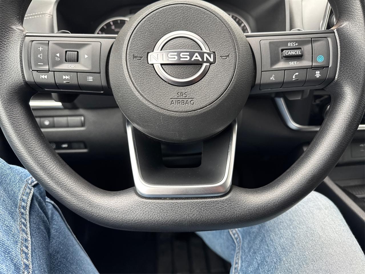 Nissan Rogue FWD SV 2024