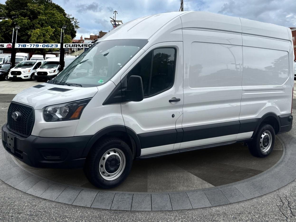 Ford Transit Cargo Van T-250 148" Hi Rf 9070 GVWR RWD 2025