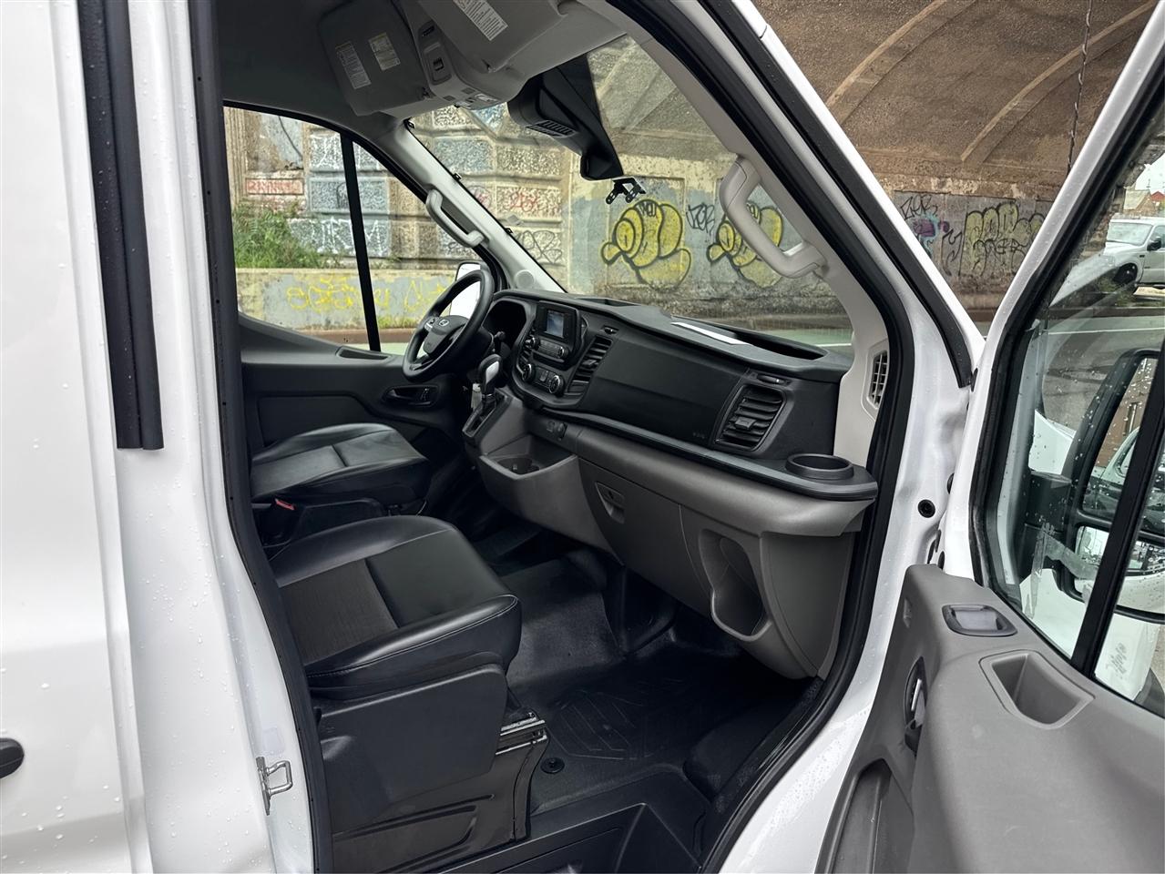 Ford Transit Cargo Van T-250 148" Hi Rf 9070 GVWR RWD 2025