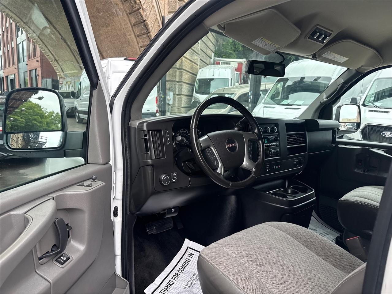 GMC Savana Passenger RWD 2500 135" LT 2014