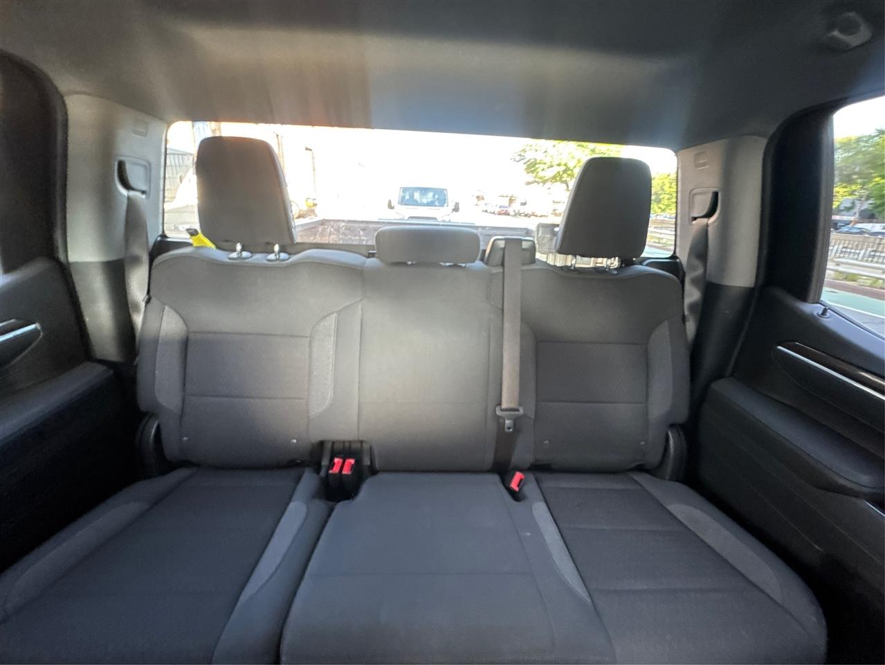 Chevrolet Silverado 1500 4WD Crew Cab 147" LT w/1LT 2026