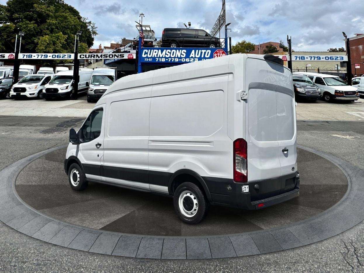 Ford Transit Cargo Van T-250 148" Hi Rf 9070 GVWR RWD 2023