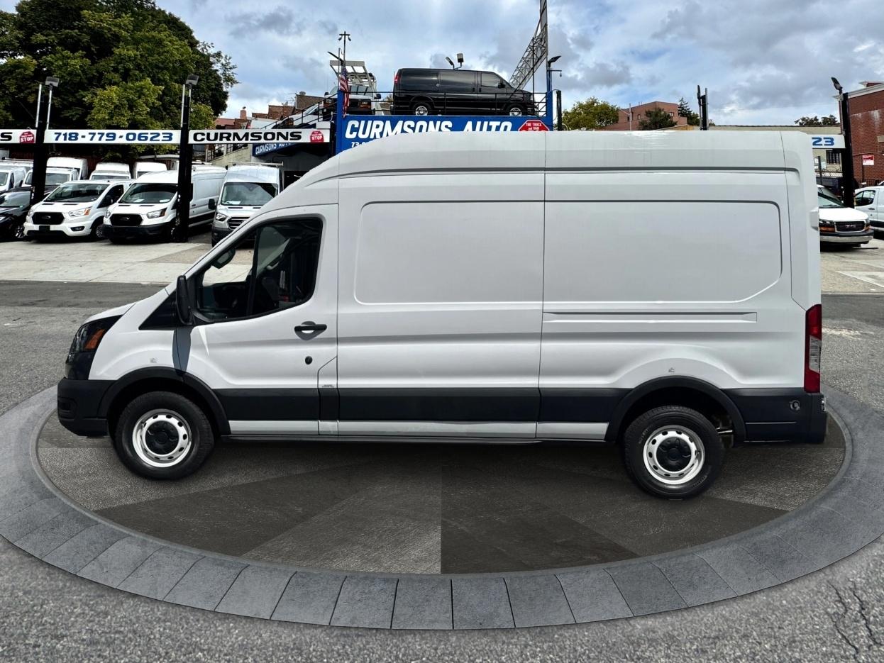 Ford Transit Cargo Van T-250 148" Hi Rf 9070 GVWR RWD 2023