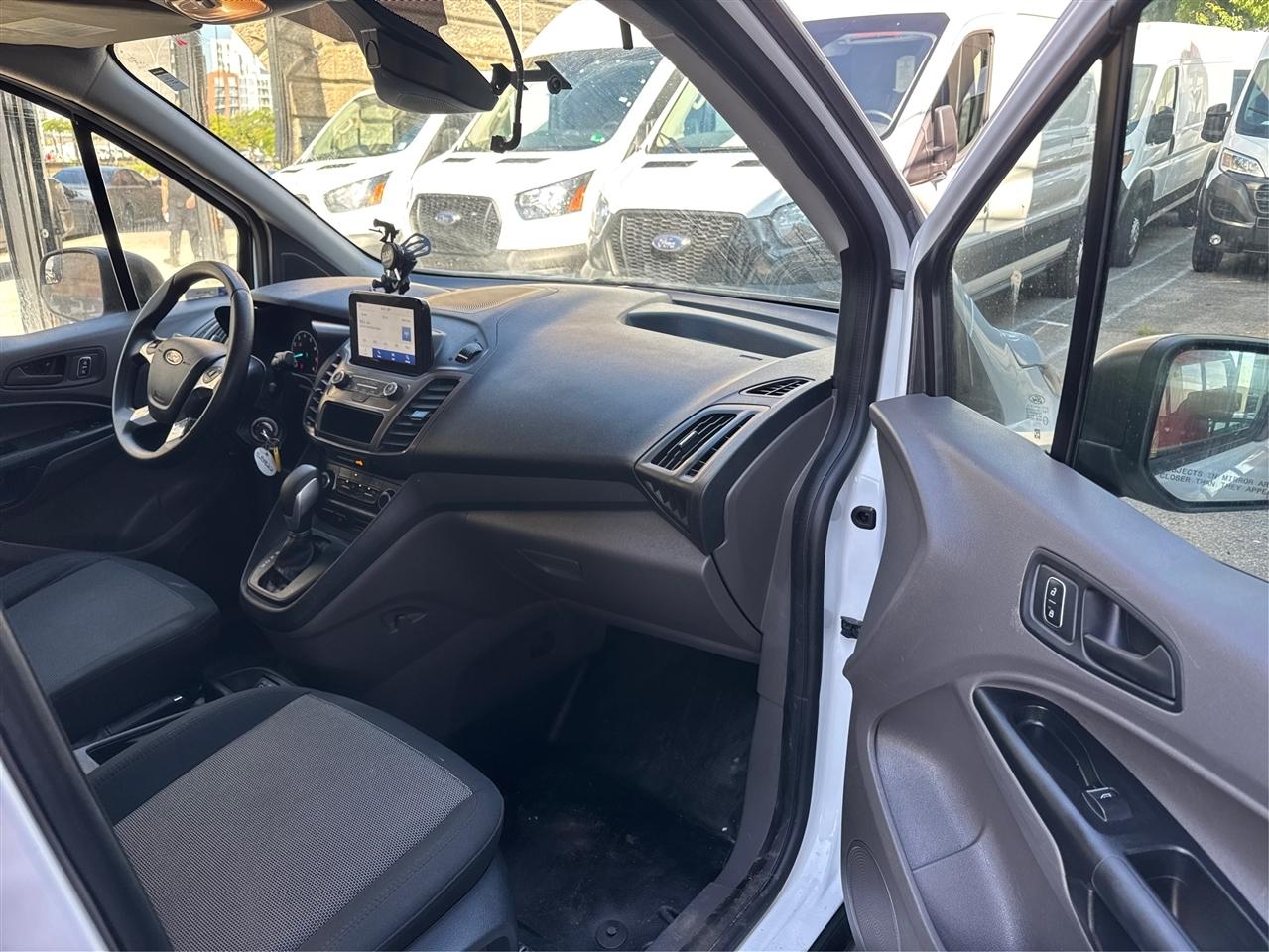 Ford Transit Connect Van XL LWB w/Rear Symmetrical Doors 2021