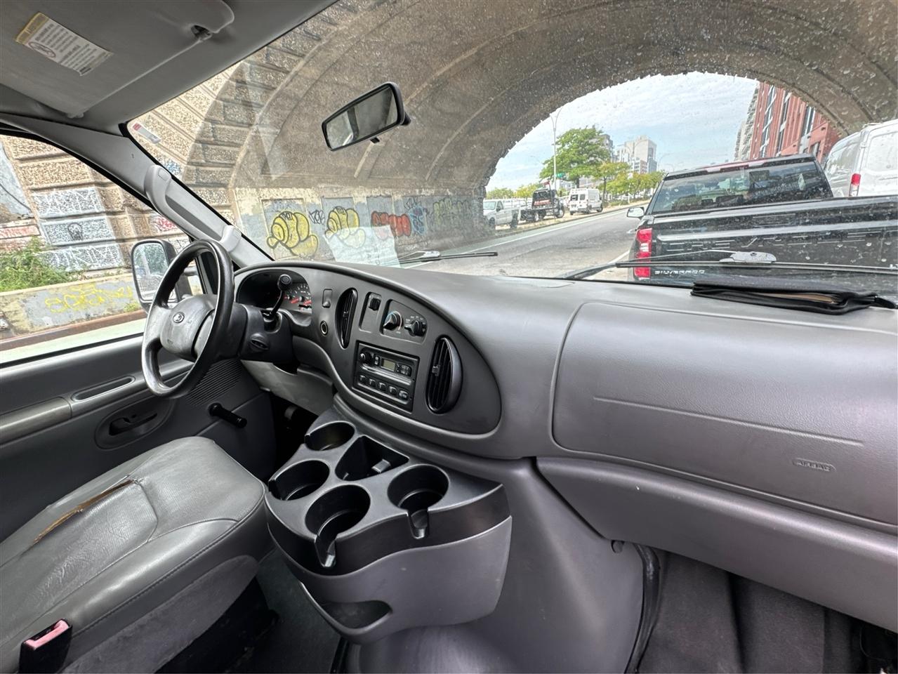 Ford Econoline Cargo Van E-250 2008