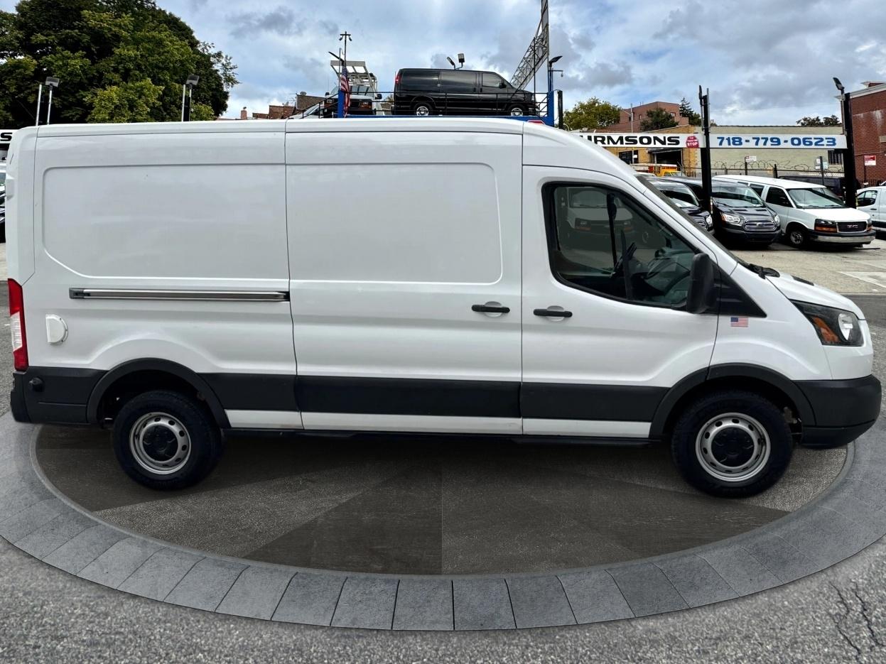 Ford Transit Cargo Van T-350 148" Med Rf 9500 GVWR Sliding RH Dr 2015