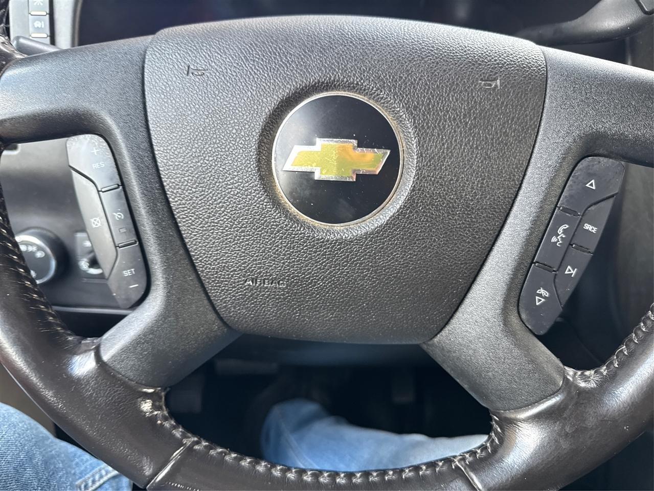 Chevrolet Express Cargo Van RWD 2500 135" 2020