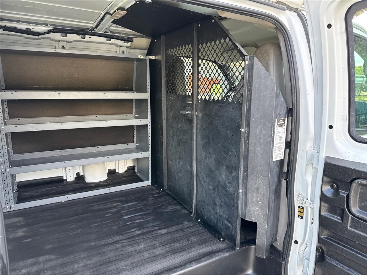 Chevrolet Express Cargo Van RWD 2500 135" 2020