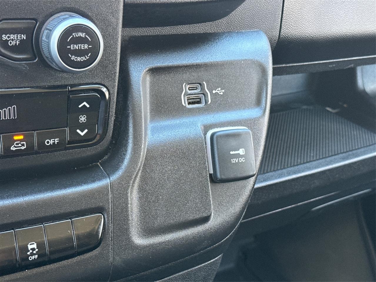 RAM ProMaster Cargo Van Tradesman 2500 High Roof 159" WB w/Pass Seat 2024
