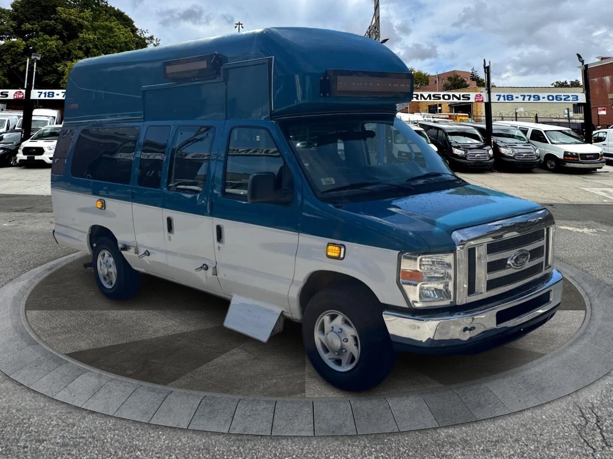 Ford E350  2012