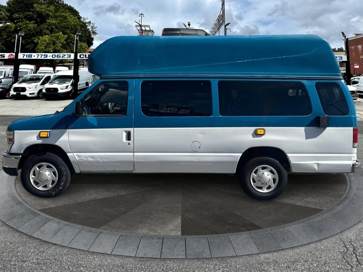 Ford E350  2012