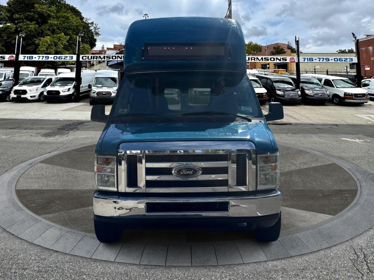 Ford E350  2012