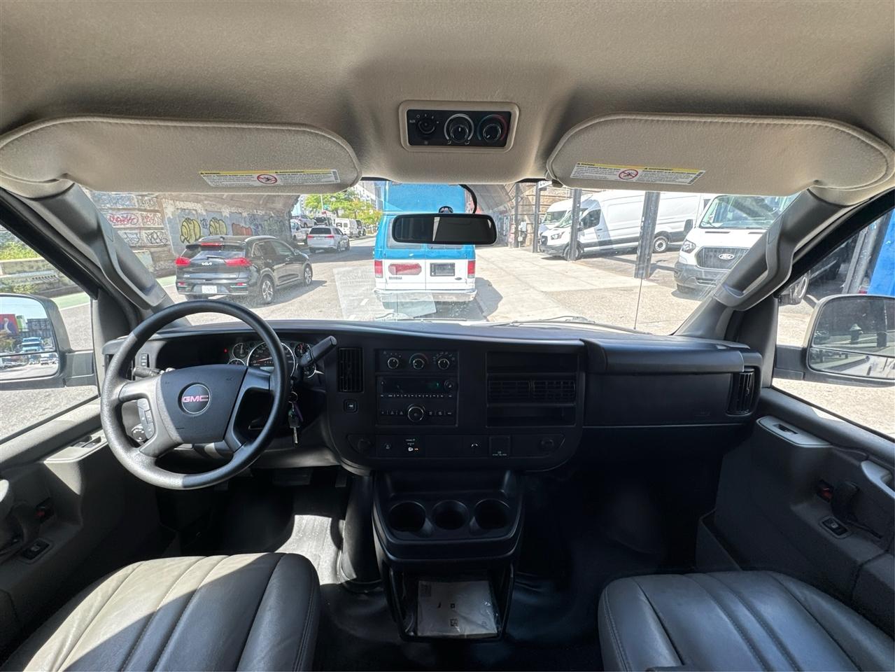 GMC Savana Passenger RWD 2500 135" LS 2016