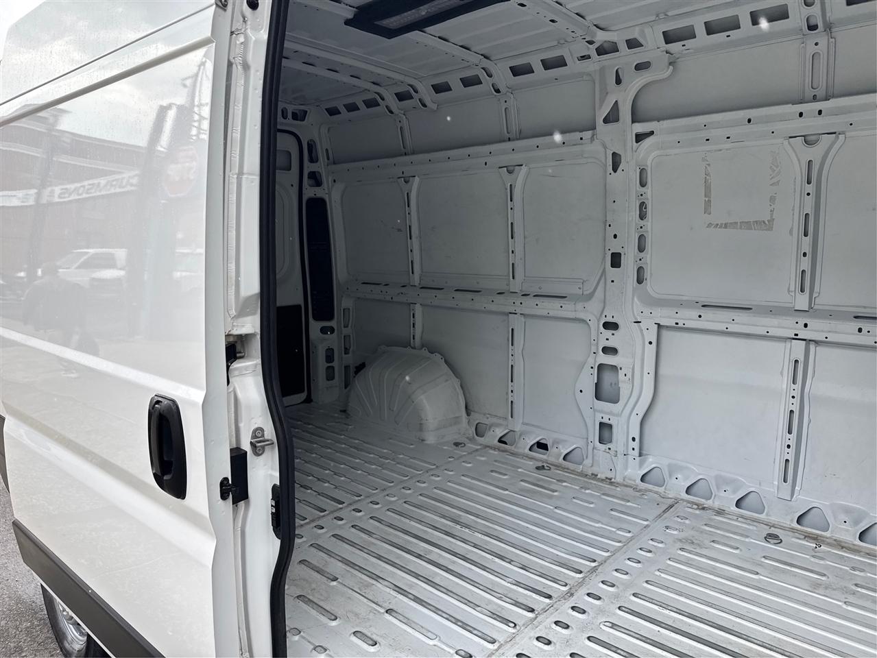 RAM ProMaster Cargo Van Tradesman 2500 High Roof 159" WB w/Pass Seat 2025